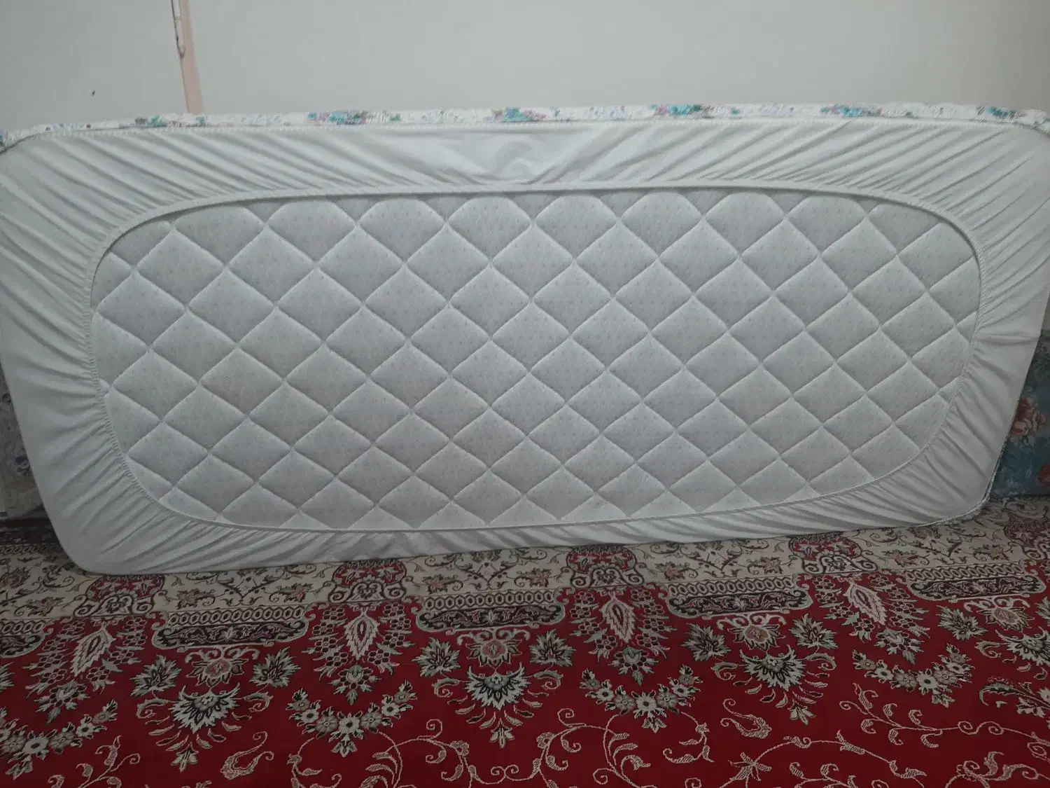تشک تخت|تشک تختخواب|قم, قم نو|دیوار