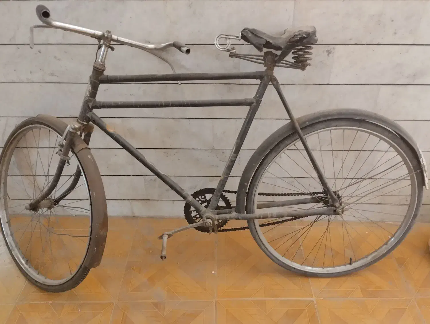 دوچرخه کلاسیک خارجی|دوچرخه، اسکیت، اسکوتر|کاشان, سال آباد|دیوار