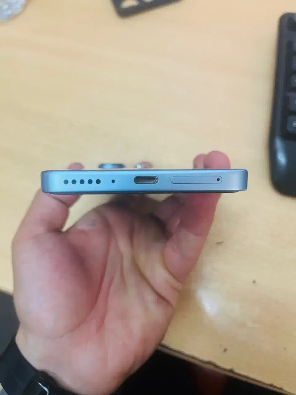 نوت۱۳ شیائومی|موبایل|شیراز, تپه تلویزیون|دیوار