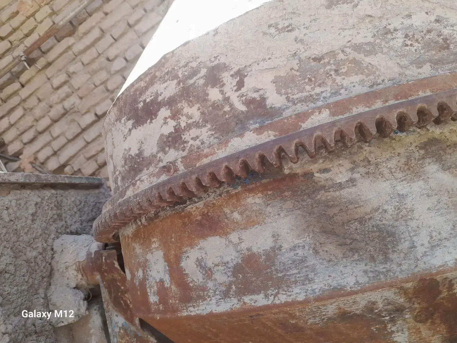 بتن یر|ماشین‌آلات صنعتی|سبزوار, کلاته سیفر|دیوار