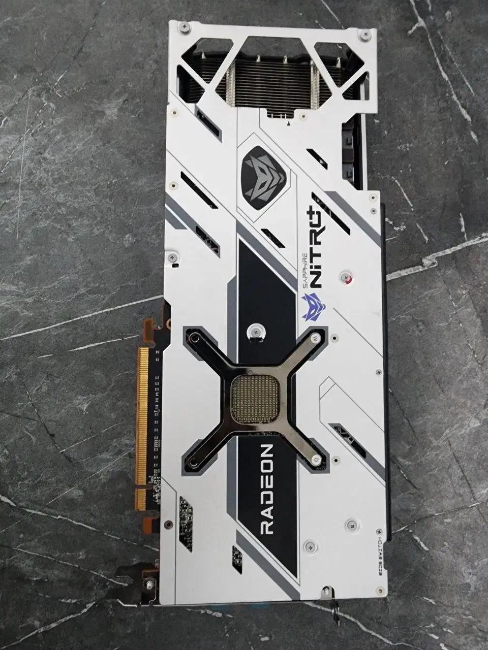 کارت گرافیک Sapphire Nitro Plus RX6800XT 16GB DDR6|قطعات و لوازم جانبی رایانه|تهران, میدان ولیعصر|دیوار