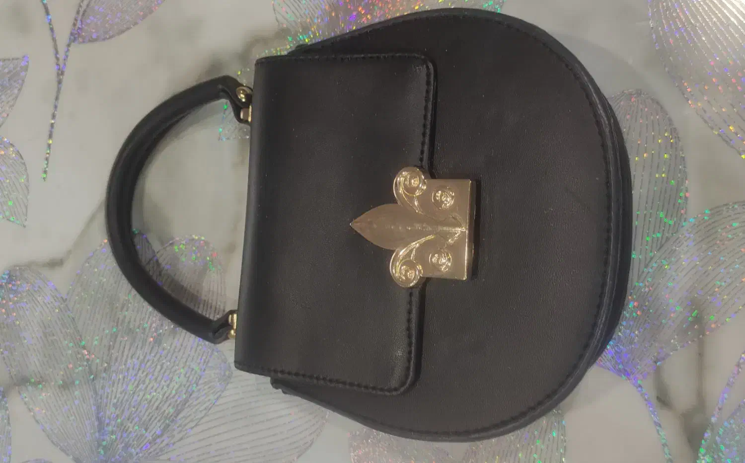 کیف دوشی|کیف، کفش، کمربند|زنجان, |دیوار