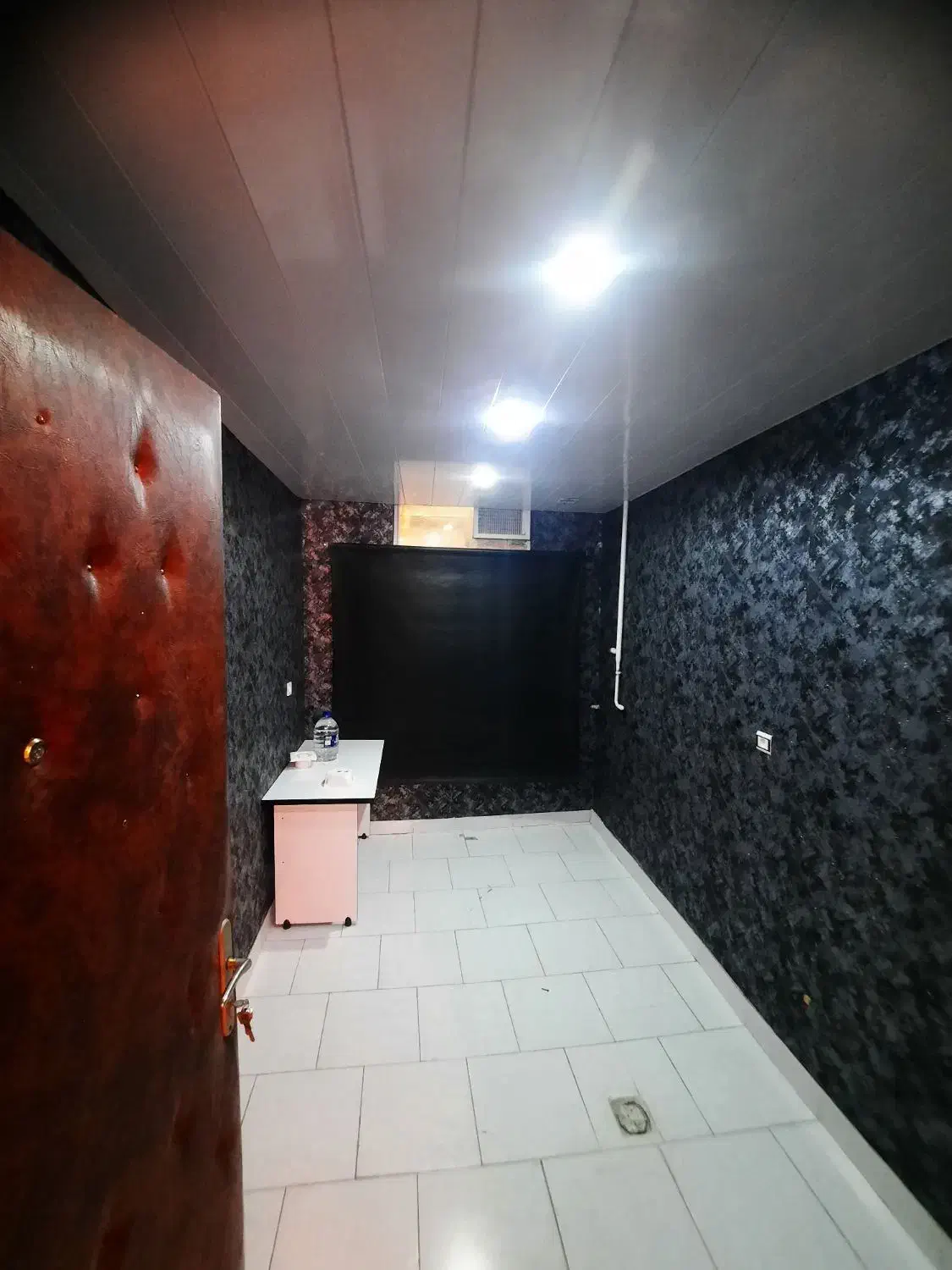 اجاره اتاق|اجارهٔ دفتر کار، اتاق اداری، مطب|همدان, |دیوار