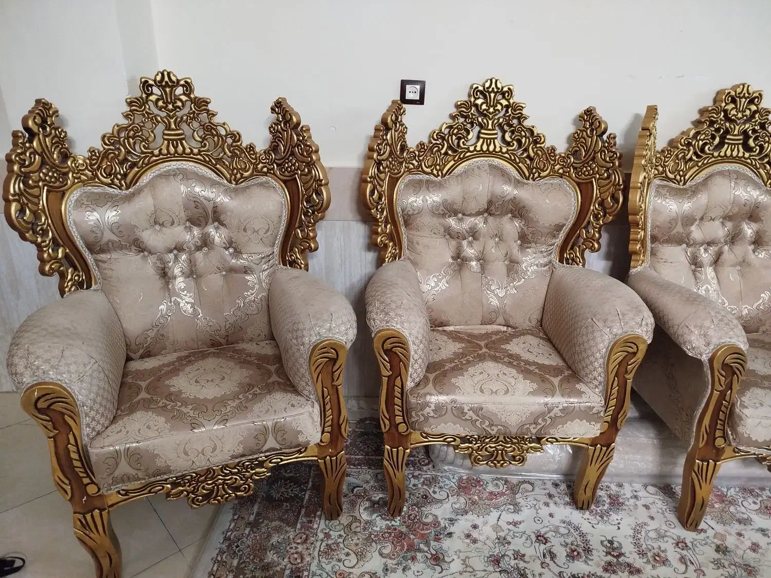 مبل 9نفره|مبلمان خانگی و میز عسلی|رباط‌کریم, نصیرشهر|دیوار