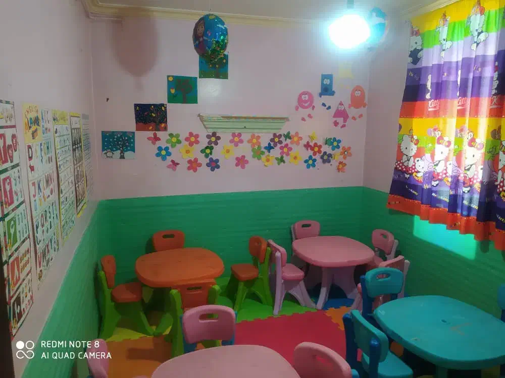 فروش تعداد میز و صندلی کودک|اسباب و اثاث بچه|یاسوج, |دیوار