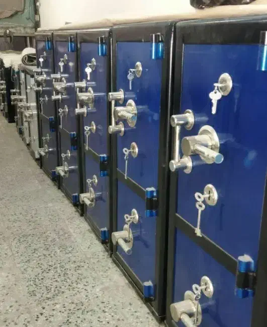 گاوصندوق ابی دودرب خانگی و...|ابزارآلات|تربتحیدریه, جانبازان|دیوار