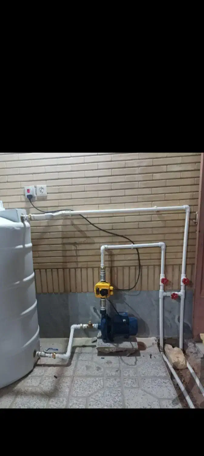 تخریب کاری وسرامیک کاری ودیوار چینی وشیب بندی|خدمات پیشه و مهارت|شاهین‌شهر, حاجی آباد|دیوار