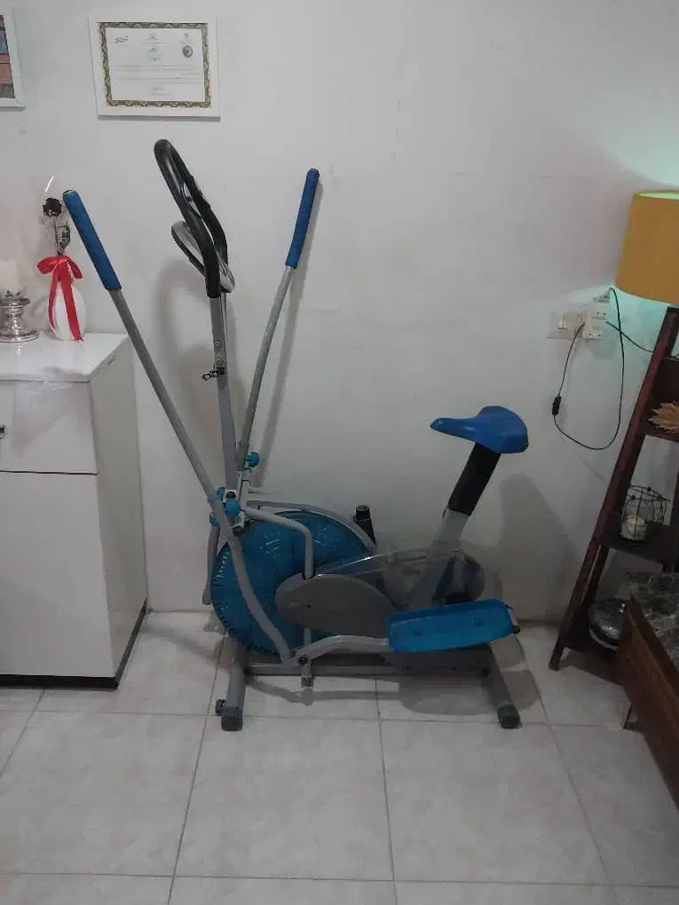 اسکی فضایی کاملا سالم در حد نو|تجهیزات ورزشی|چالوس, |دیوار