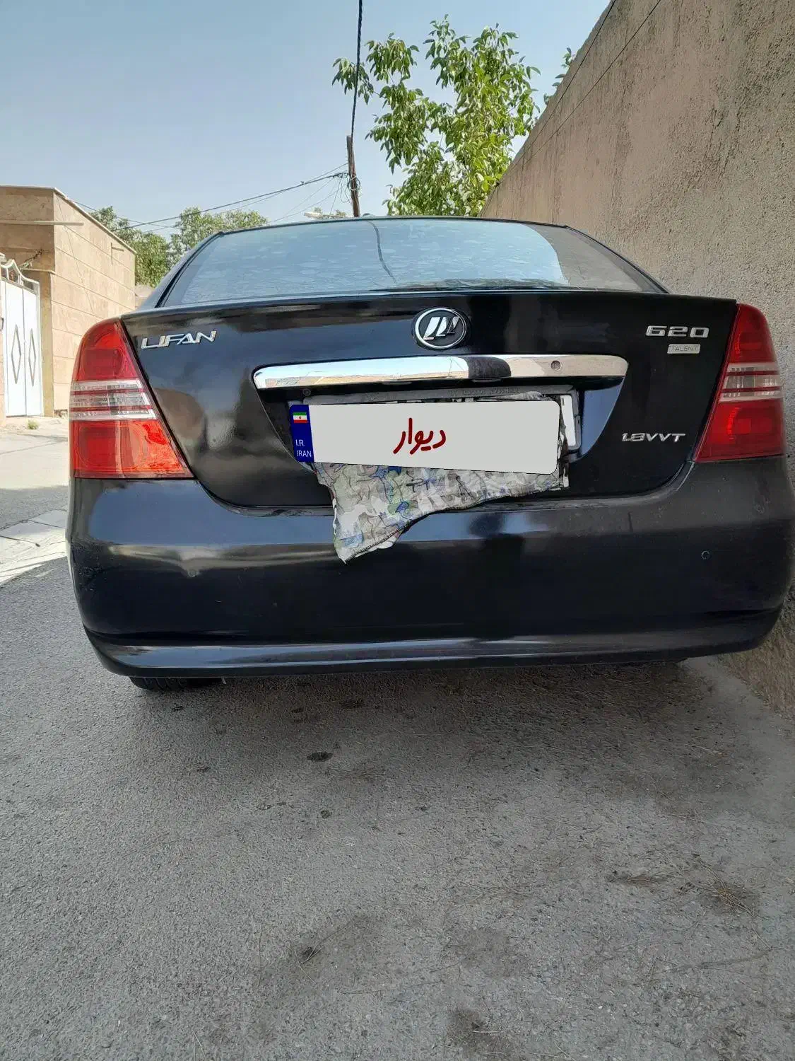 یک دستگاه لیفان ۶۲۰ موتور۱۸۰۰ فول رنگ مشکی|خودرو سواری و وانت|هشتگرد, شهرک راه آهن|دیوار