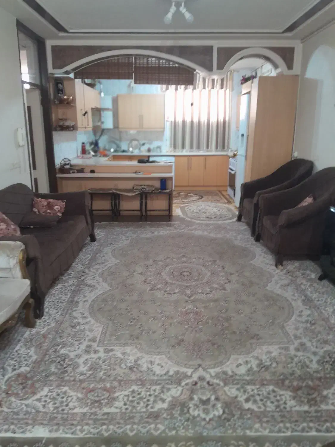 فروش واحد ویلایی|فروش خانه و ویلا|بروجن, |دیوار