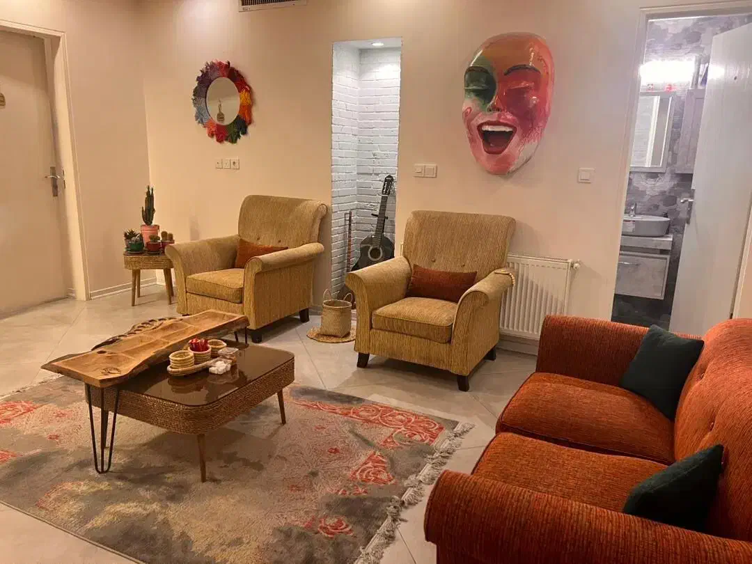 ۸۵ متری فرجام یک خوابه شیک و تمیز