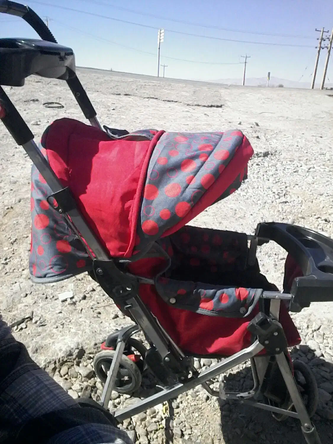 کالسکه خوش رنگ سالم. دو طرفه|کالسکه و لوازم جانبی|اسفراین, |دیوار