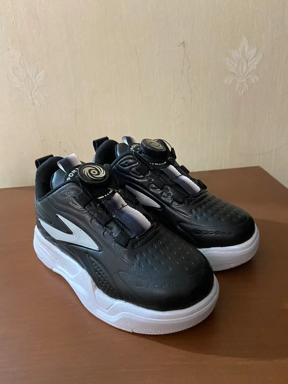 کتانی|کفش و لباس بچه|تهران, خرمشهر|دیوار