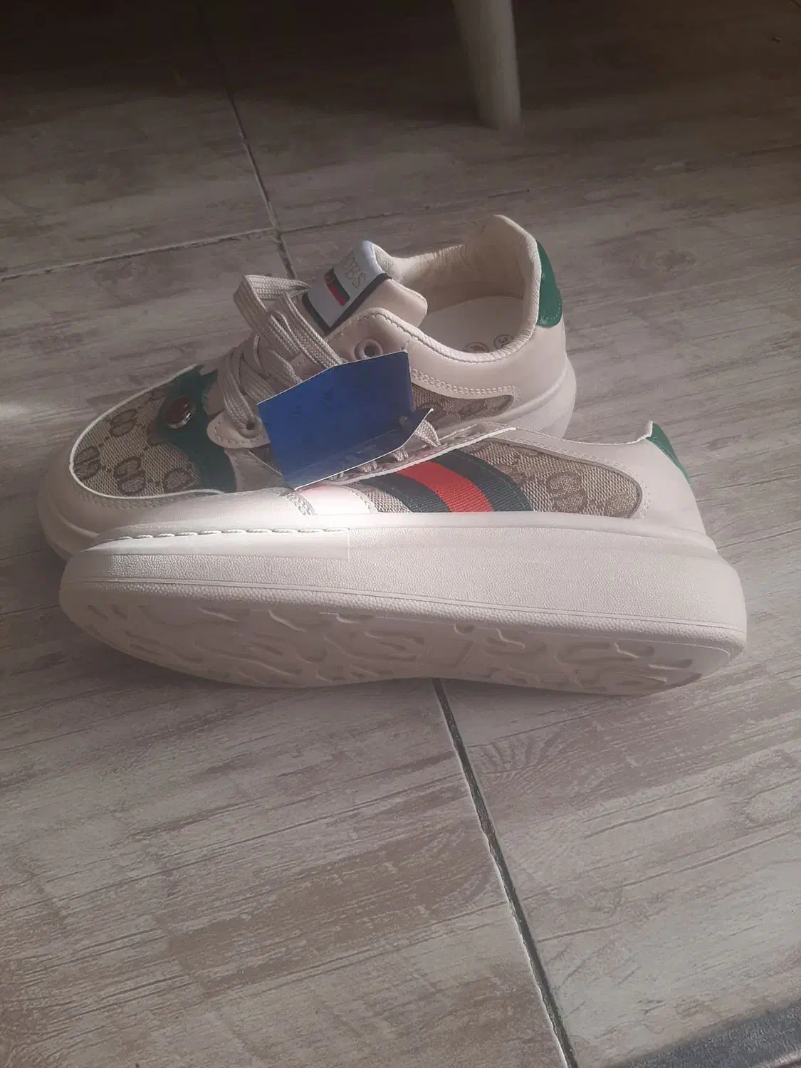 کتونی اسپرت زنانه سایز ۳۸|کیف، کفش، کمربند|ری, ظهیرآباد|دیوار