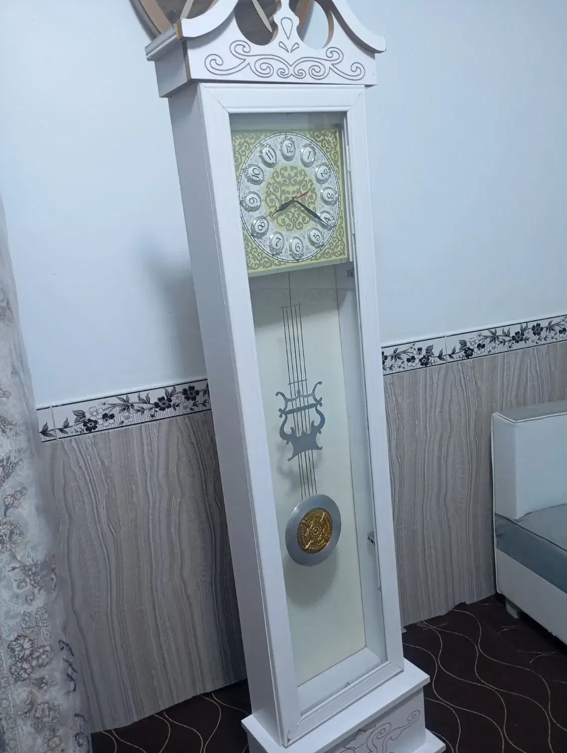 بوفه و ساعت ایستاده|بوفه، ویترین، کنسول|سنندج, |دیوار