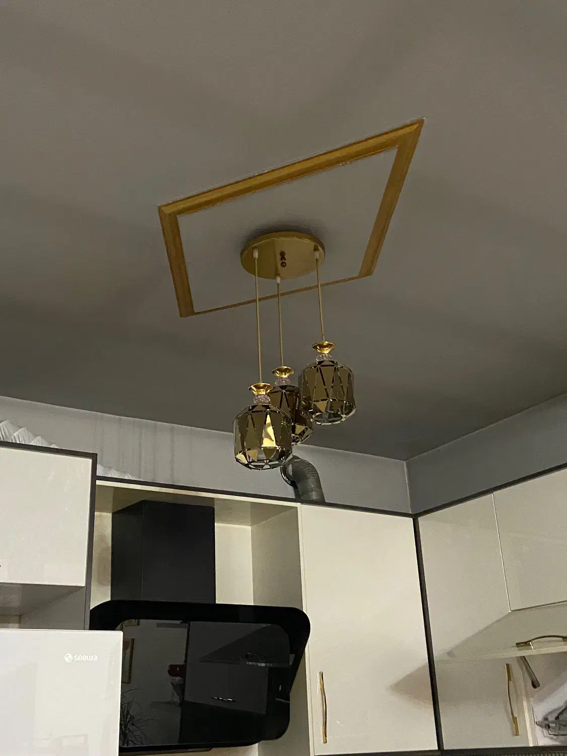 لوستر اشپزخانه|لوستر و چراغ آویز|باغستان, |دیوار