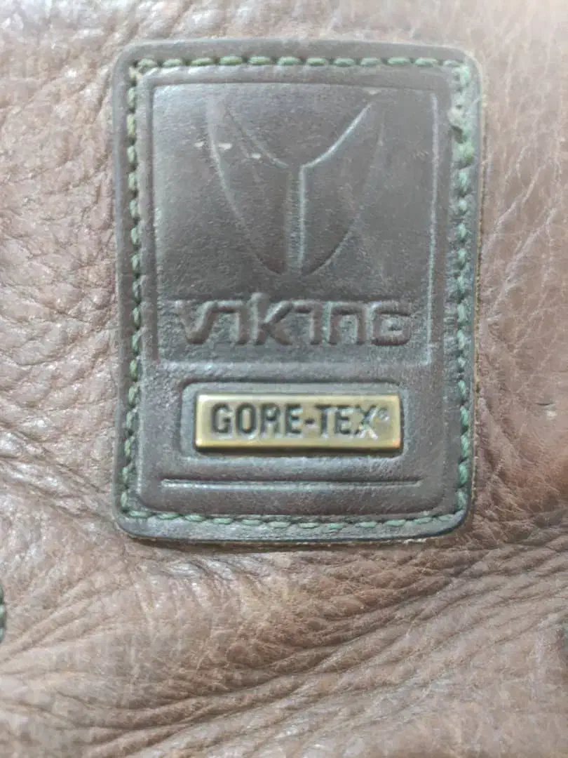 پوتین چرم اصل ایتالیا سایز ۴۳ کوهنوردی تاناکورا|کیف، کفش، کمربند|مهاباد (آذربایجان غربی), |دیوار