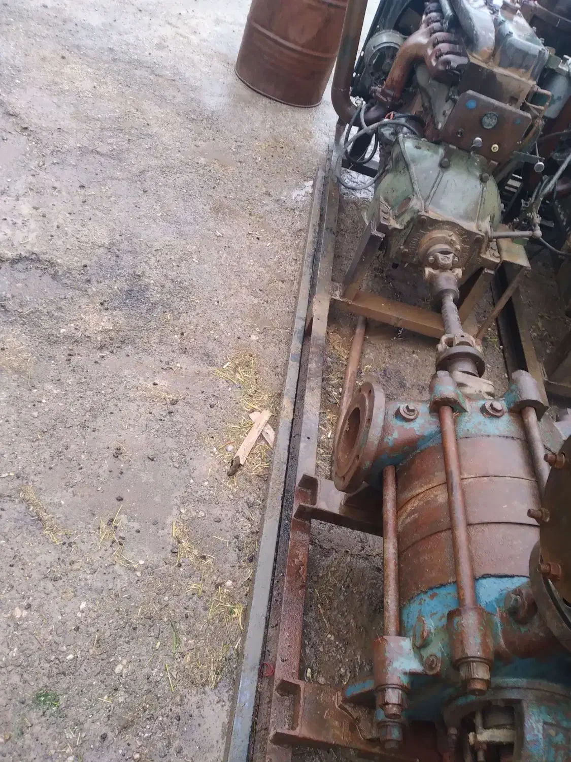 موتور بنزهشتن باپمپ|ماشین‌آلات صنعتی|همدان, |دیوار