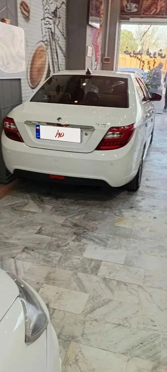 دنا اتومات مدل ۱۴۰۲ رنگ سفید|خودرو سواری و وانت|ورامین, ورامین|دیوار