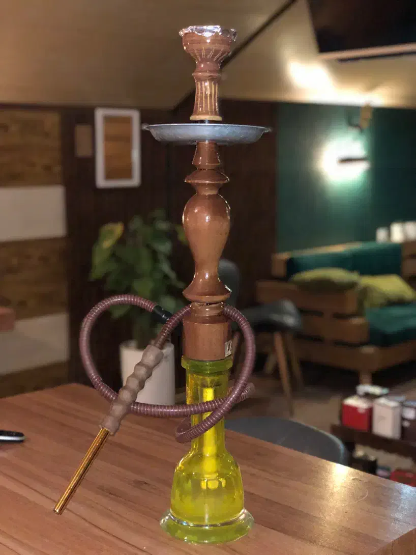قلیان چوبی رنگ خورده با تنگ کریستال|صنایع دستی و سایر لوازم تزئینی|قم, الغدیر|دیوار