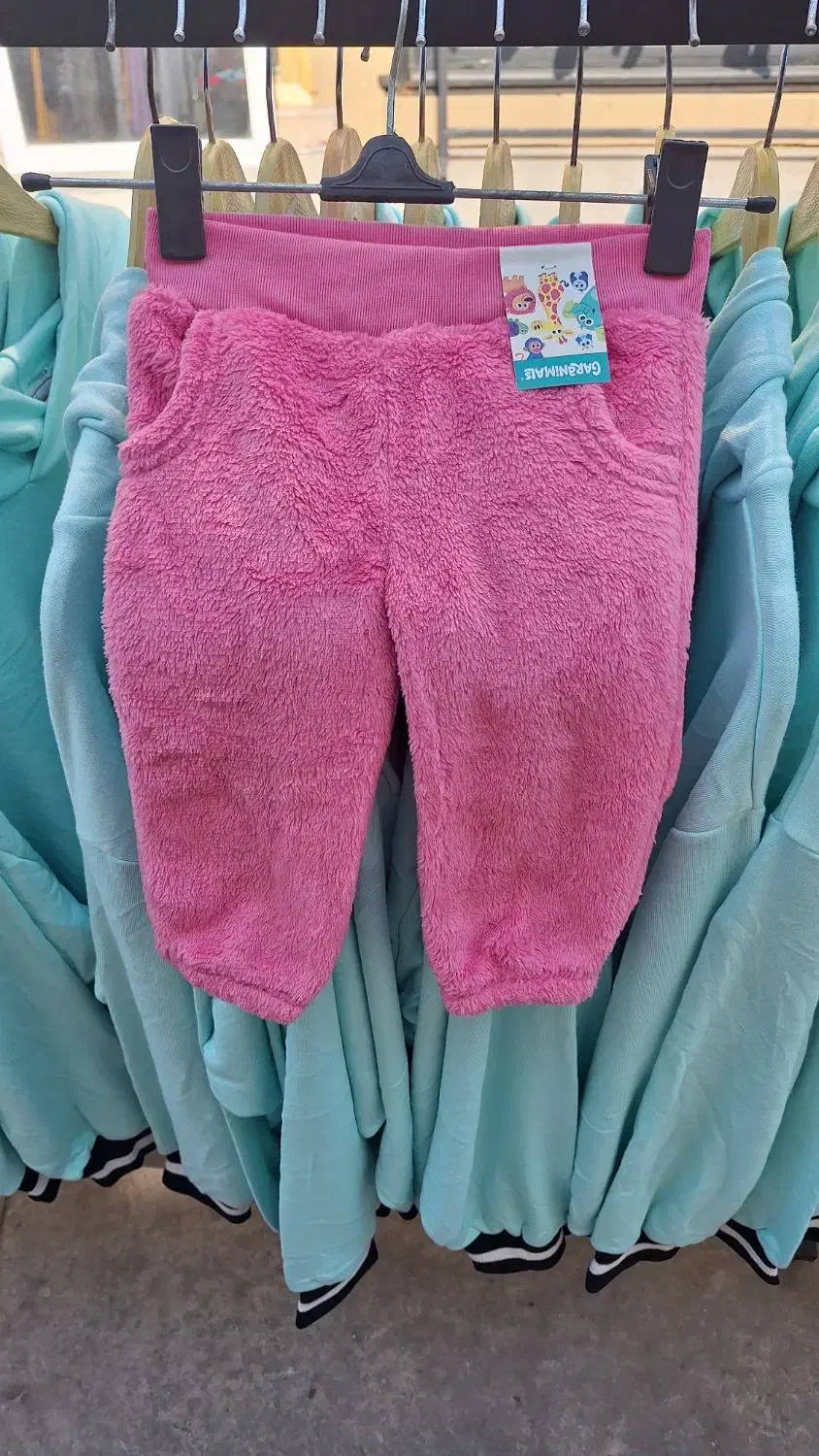 شلوار گرم بچه گانه|کفش و لباس بچه|بندر انزلی, لیچارگی حسن رود|دیوار