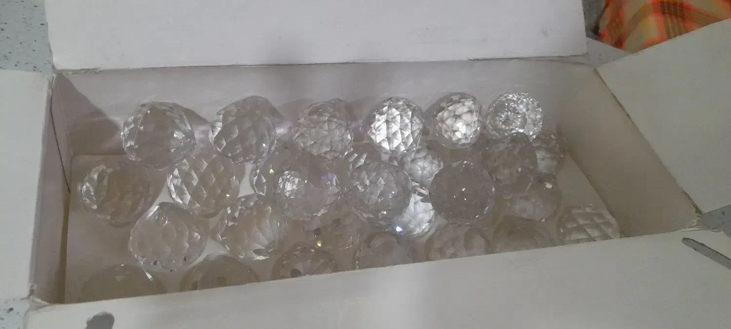 گوی کریستالی|لوستر و چراغ آویز|تهران, راه آهن|دیوار