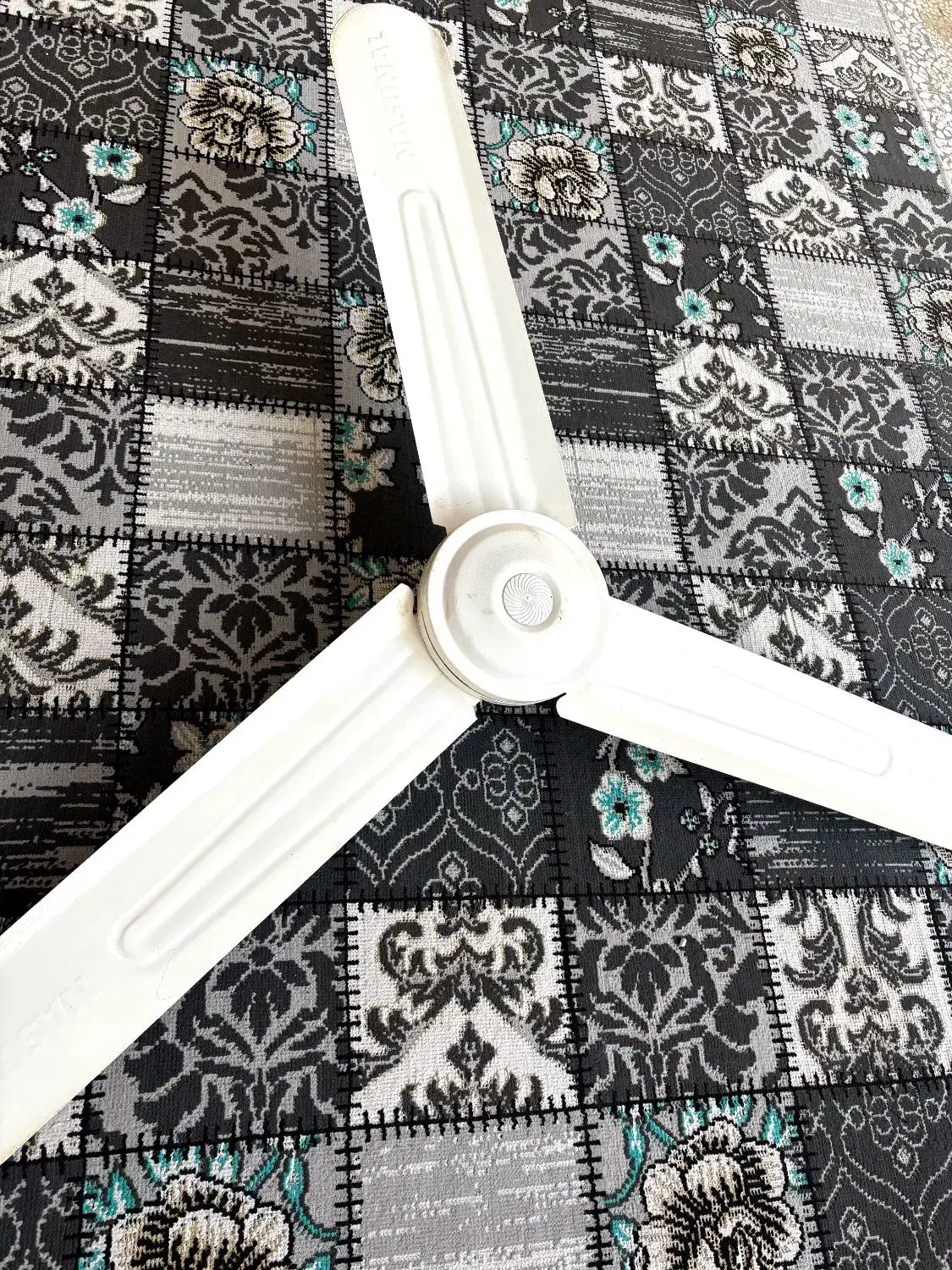 پنکه سقفی|پنکه و تصفیه‌کنندهٔ هوا|رشت, استقامت ۱|دیوار