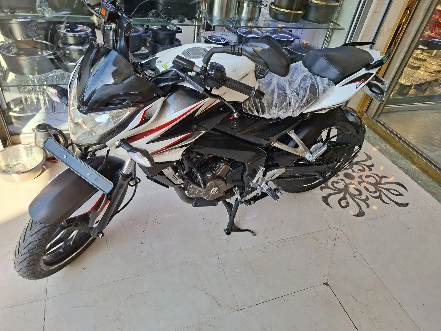 ns200 مدل ۹۵|موتورسیکلت|تهران, هرندی|دیوار