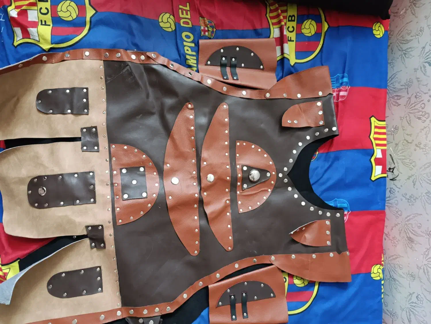 وسایل تشابیه|کلکسیون و سرگرمی|اهواز, زیتون کارگری|دیوار