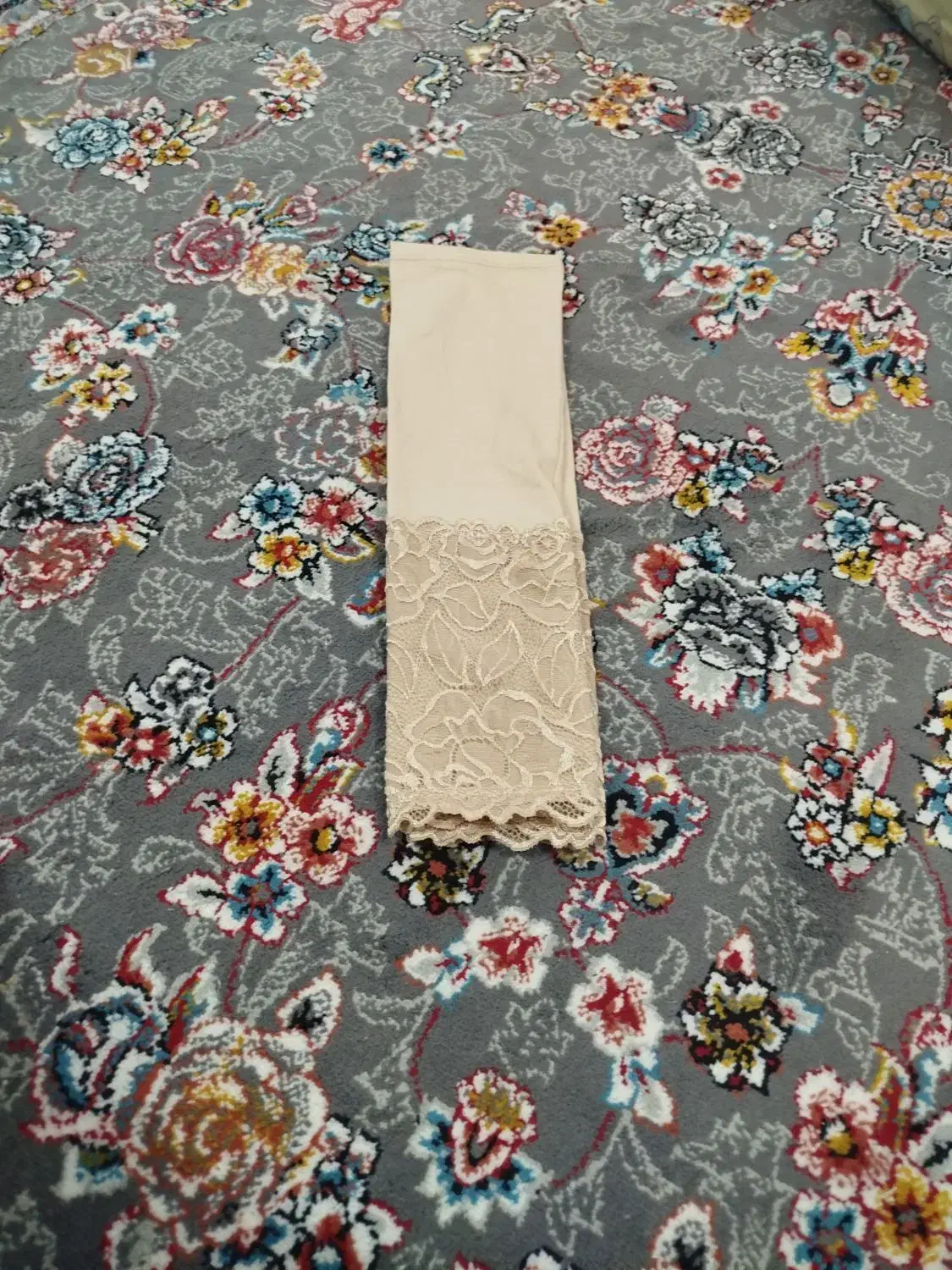 ساق دست گیپور دار نو نو|لباس|همدان, |دیوار