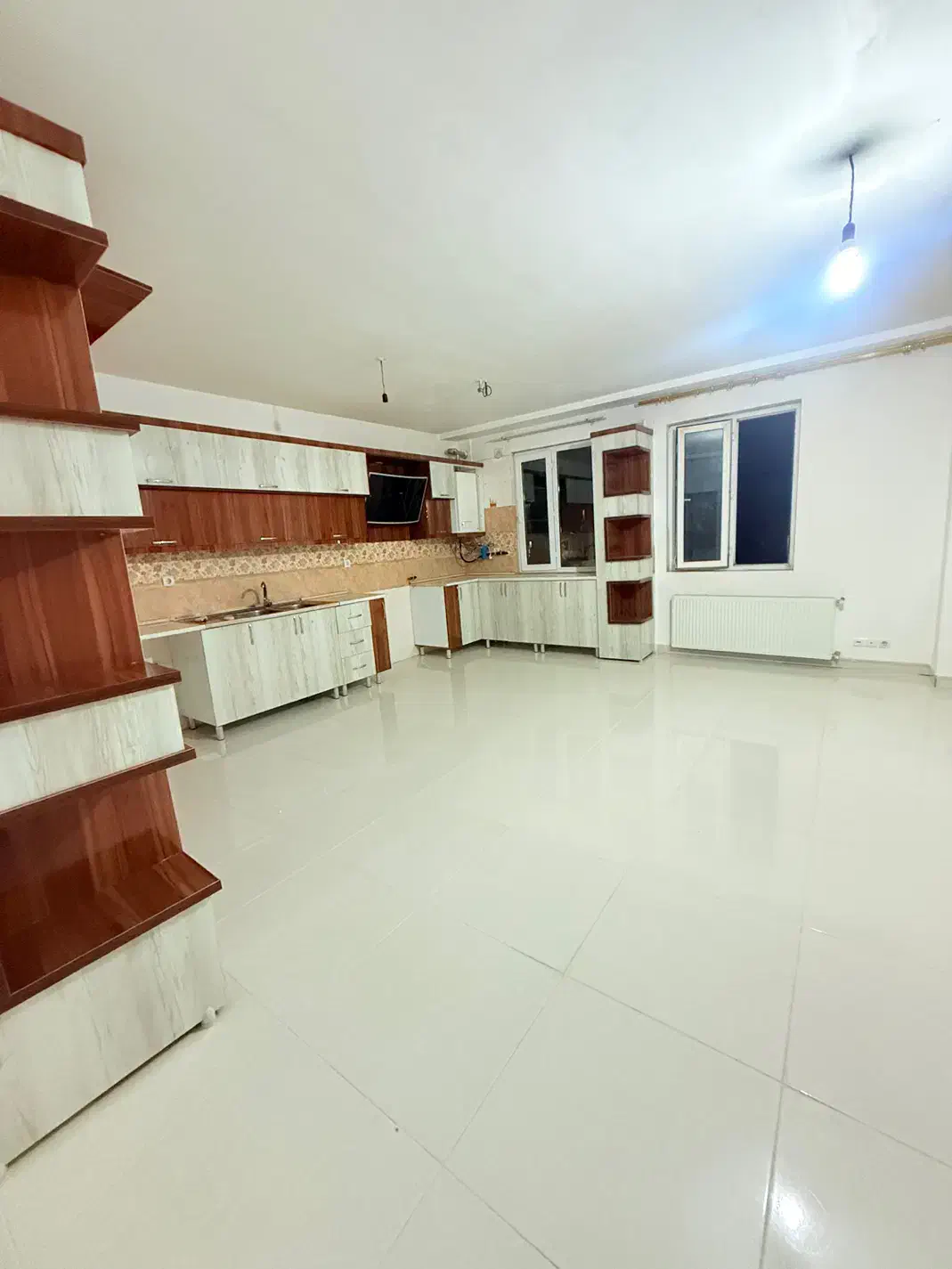 واحد۱۰۰متری خ بهشت غربی|اجارهٔ آپارتمان|اسفراین, |دیوار