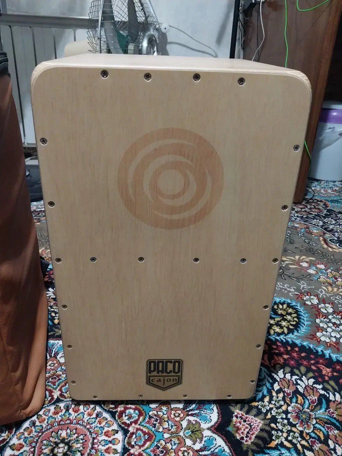 کاخن پاکو با کیف چرمی در حد آک|درام و پرکاشن|ورامین, شهرک فجر|دیوار