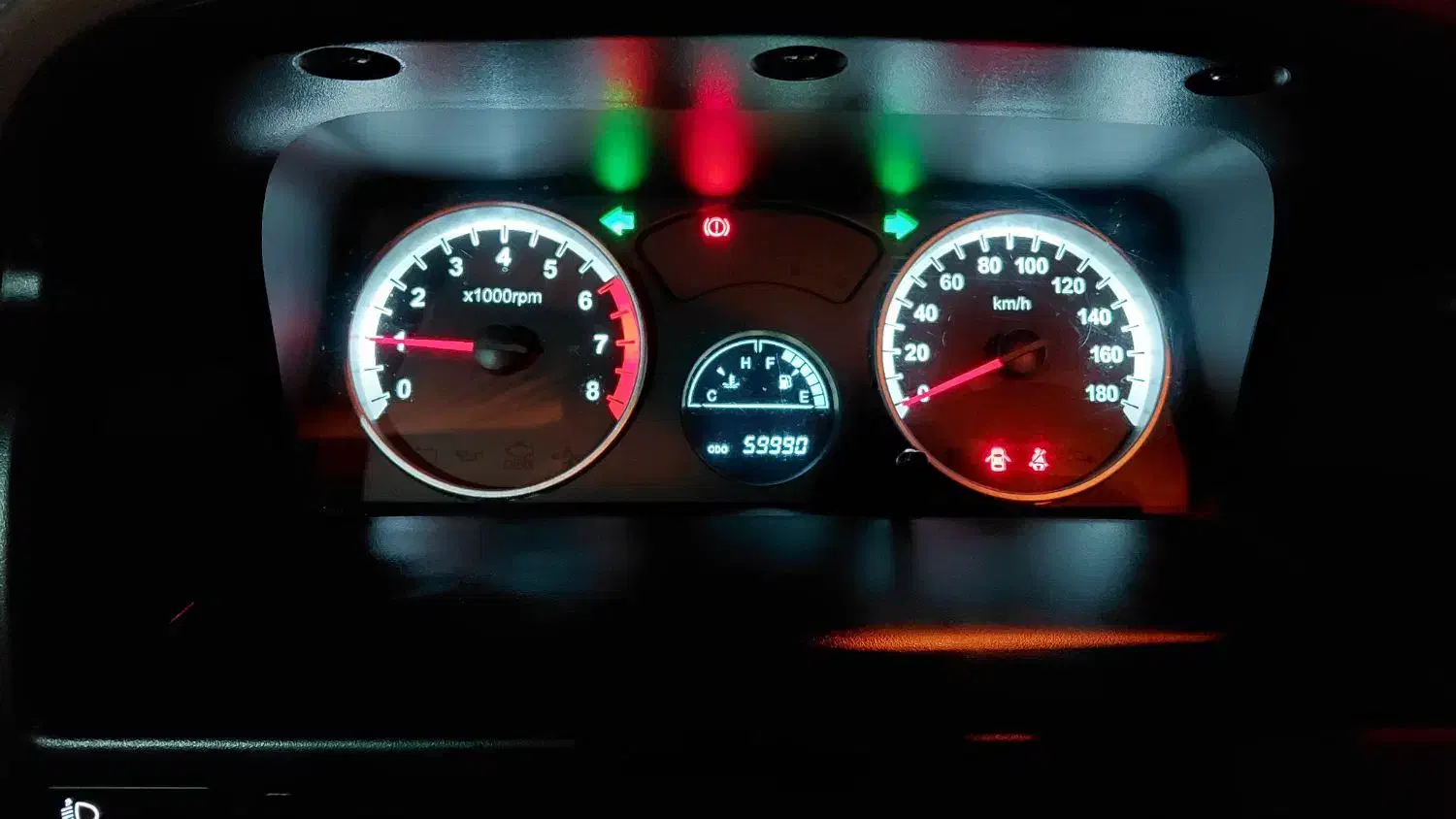 ۱۱۱ مدل ۹۸ خیلی تمیز|خودرو سواری و وانت|سنگر, |دیوار