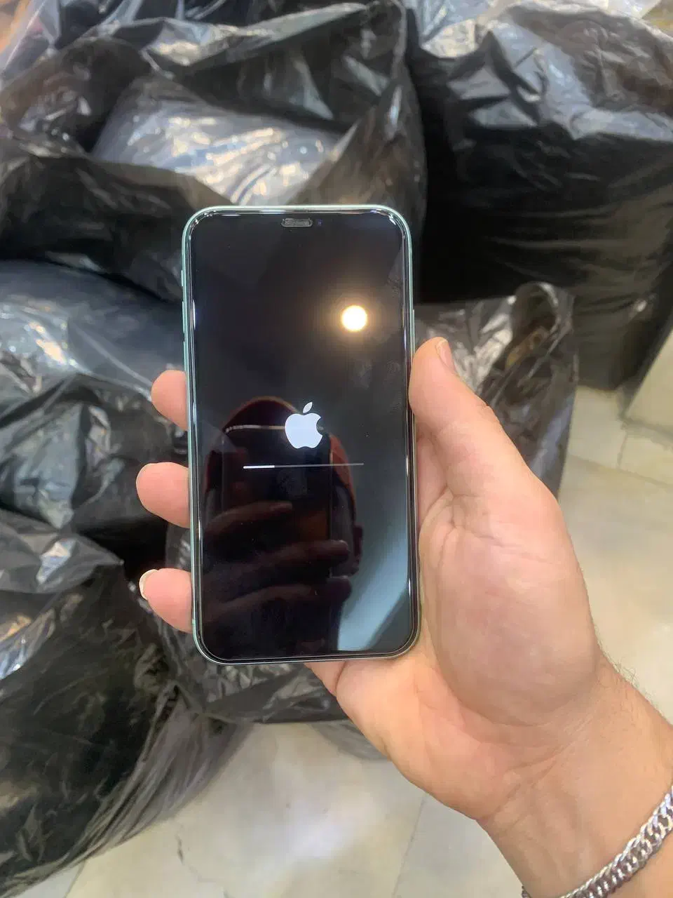 اپل iPhone 11 با حافظهٔ ۱۲۸ گیگابایت|موبایل|تهران, بازار|دیوار