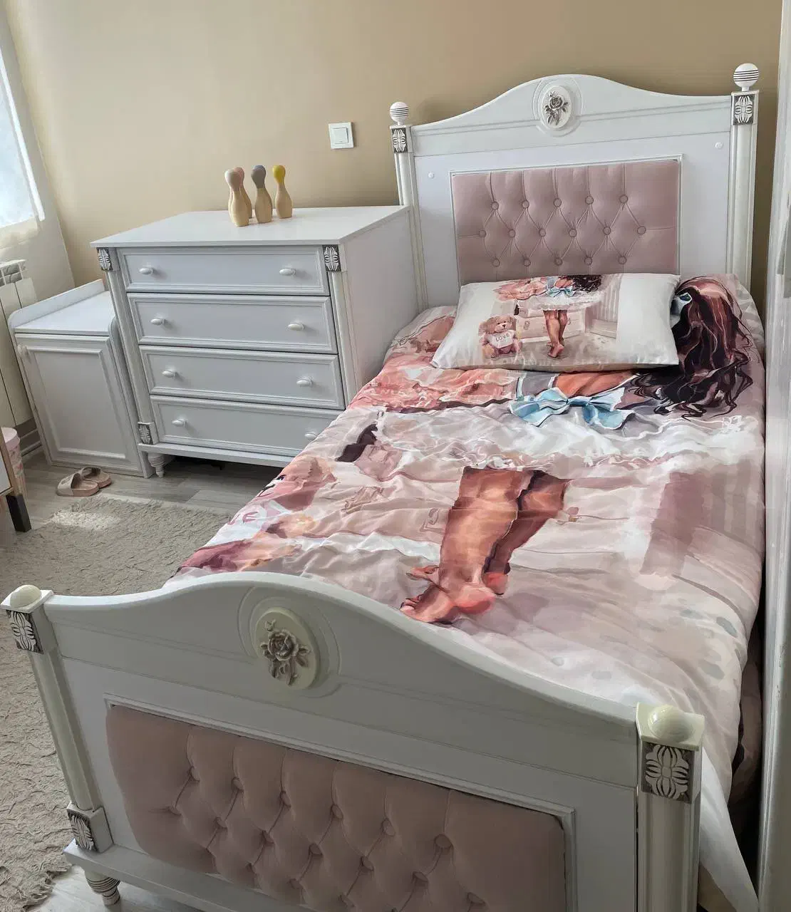 تخت نوجوان و کمد|تخت و سرویس خواب|تهران, آبشار تهران (دریاچه)|دیوار