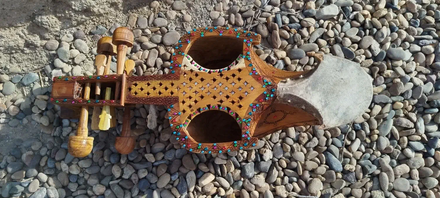 سفارش سروز|سازهای سنتی|ایرانشهر, |دیوار