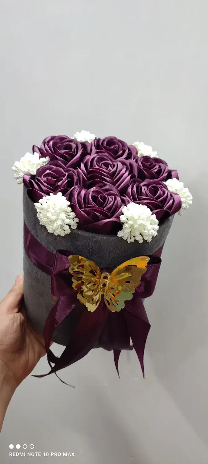 گل جاودانه|گل مصنوعی|یزدان شهر, |دیوار