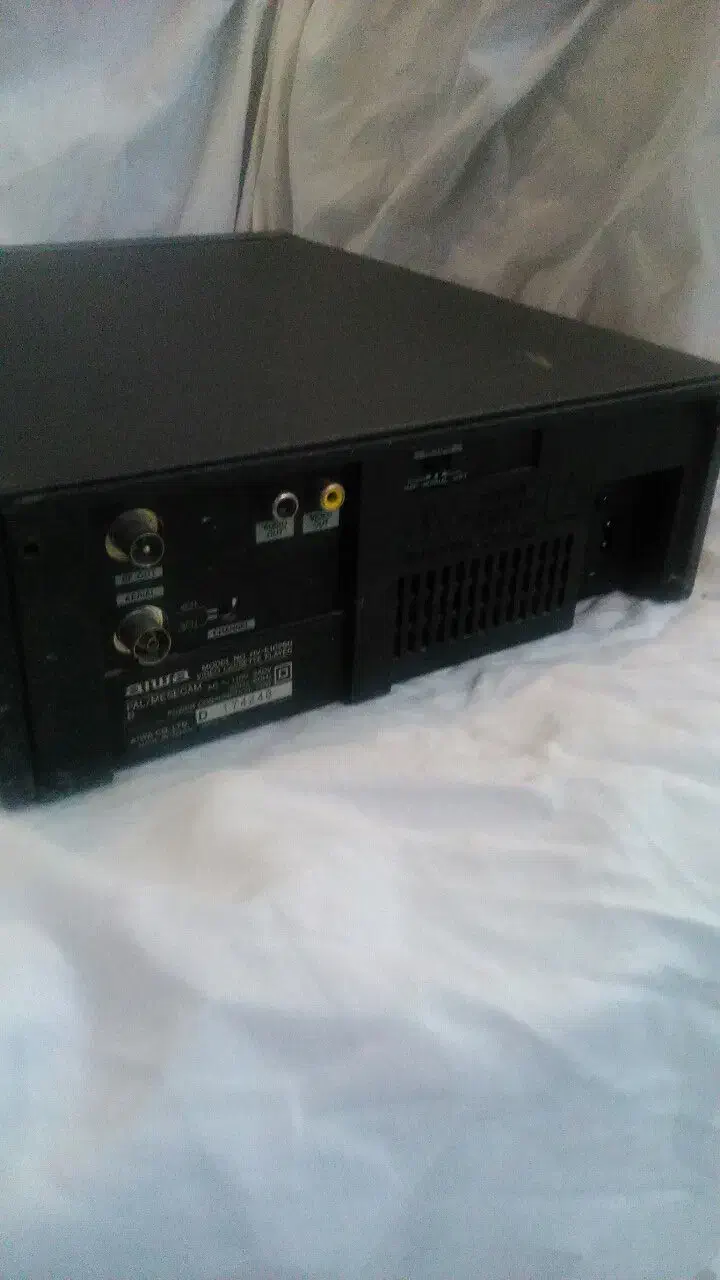 ویدیو ایوا e102|پخش‌کننده DVD و ویدیو|هشتگرد, مدرس|دیوار