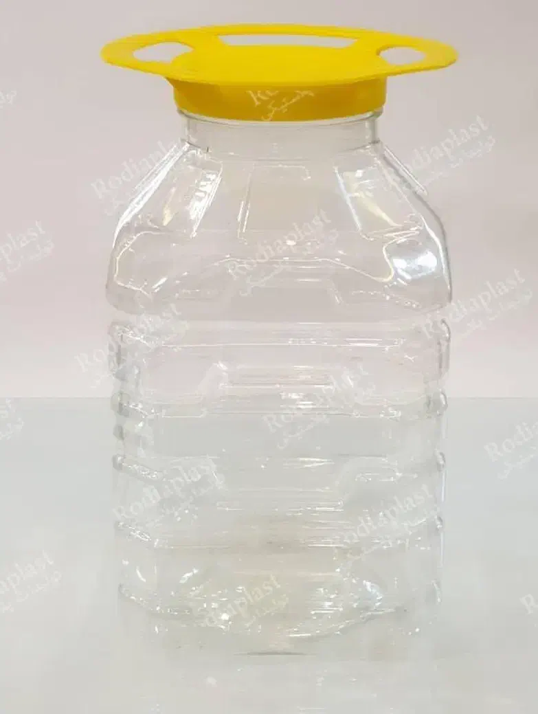 دبه ۱۰کیلویی در خورشیدی رنگای زرد و سفید|ظروف نگهدارنده، پلاستیکی، یک‌بارمصرف|قدس, شهر‌قدس|دیوار