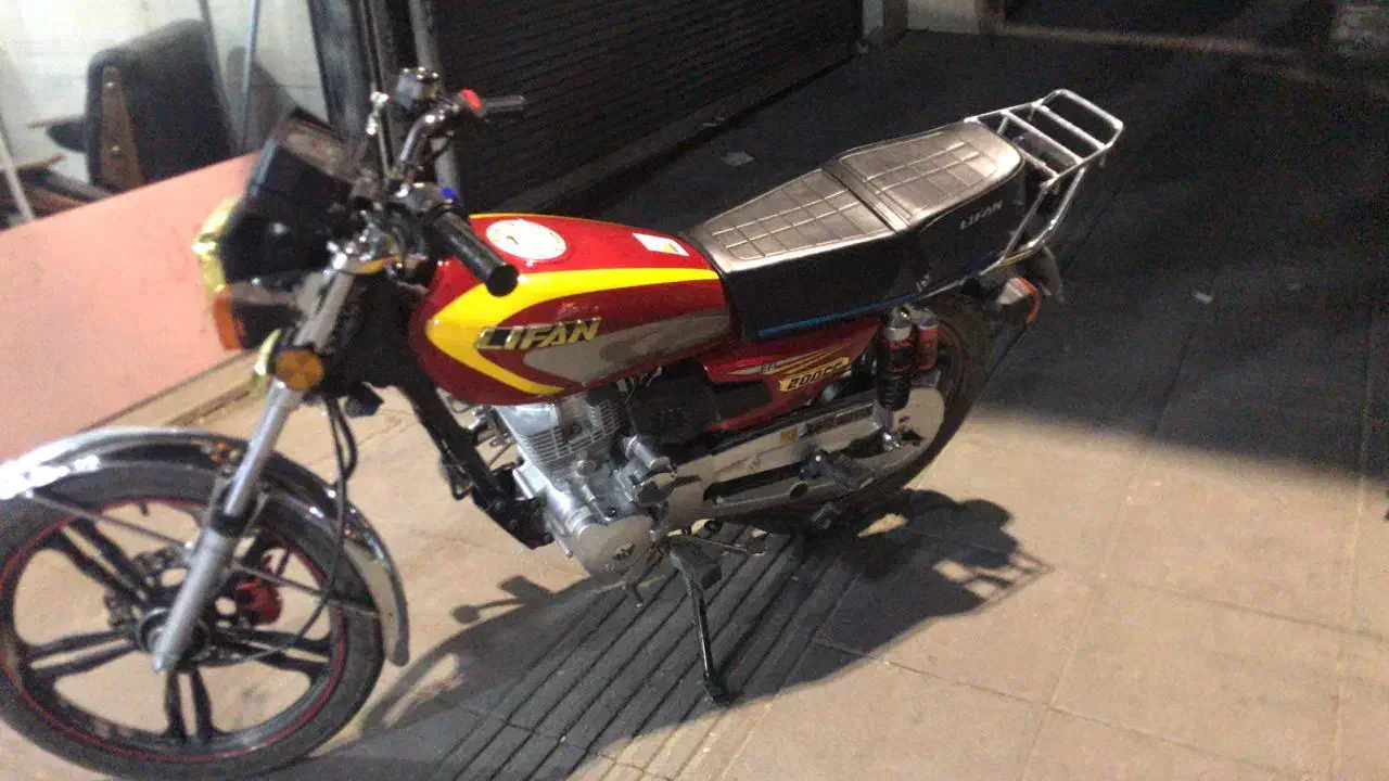 هوندا۲۰۰|موتورسیکلت|شهریار, شهریار|دیوار