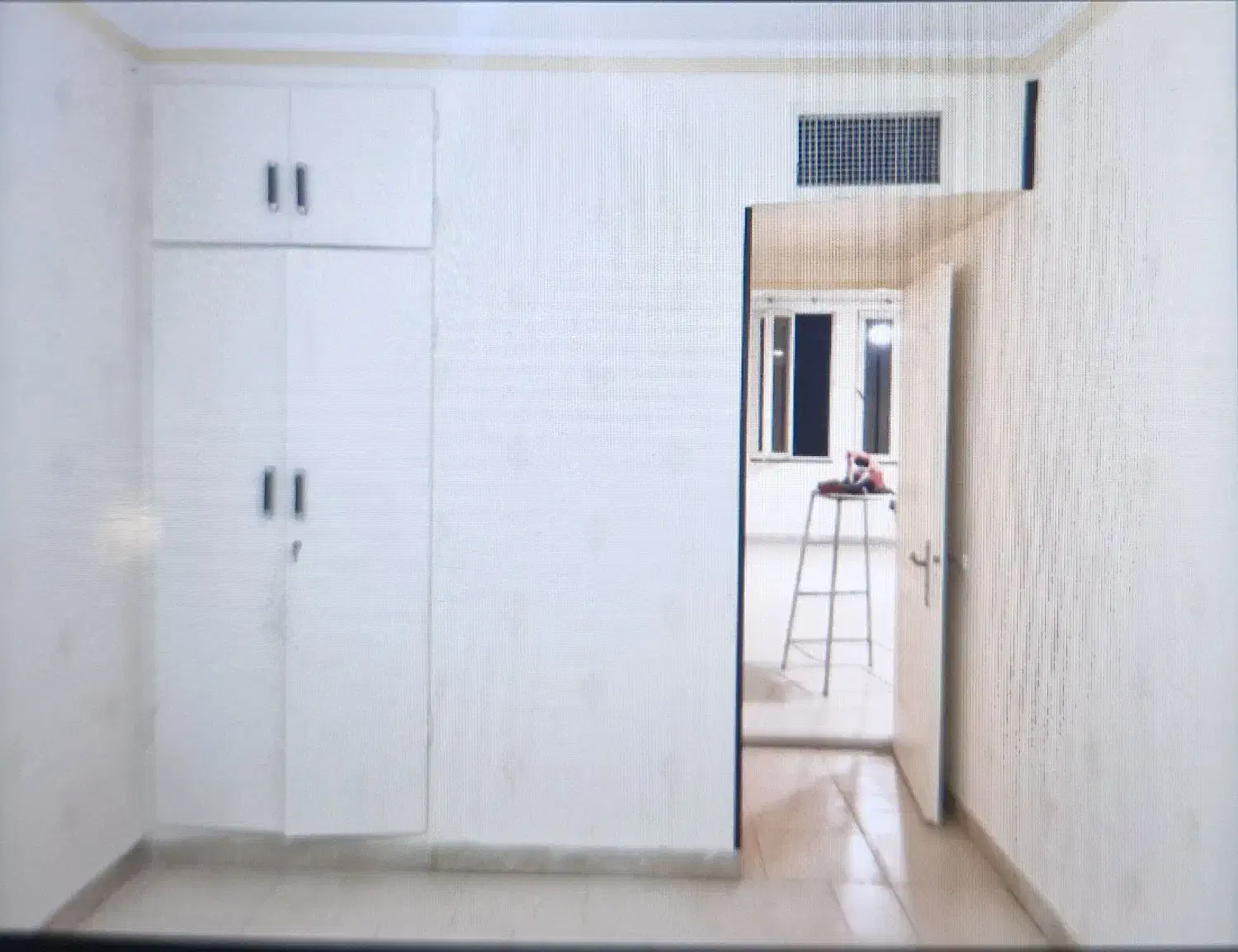 نیروهوایی ۶۰ متری با پارکینگ