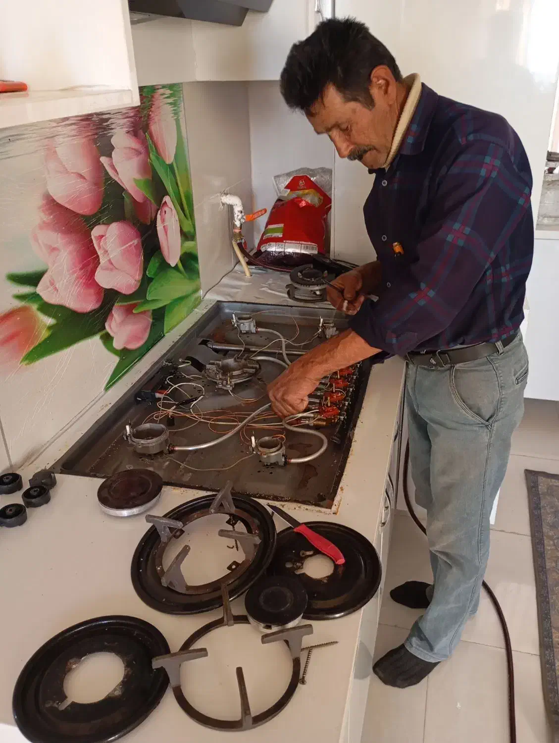 تعمیرات لوازم خانگی گاز صحفه ای بخاری ابکرمکن|خدمات پیشه و مهارت|صدرا-فارس, فاز ۱|دیوار