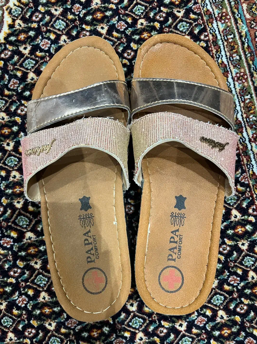 ۳ جفت دمپایی|کیف، کفش، کمربند|اردبیل, |دیوار