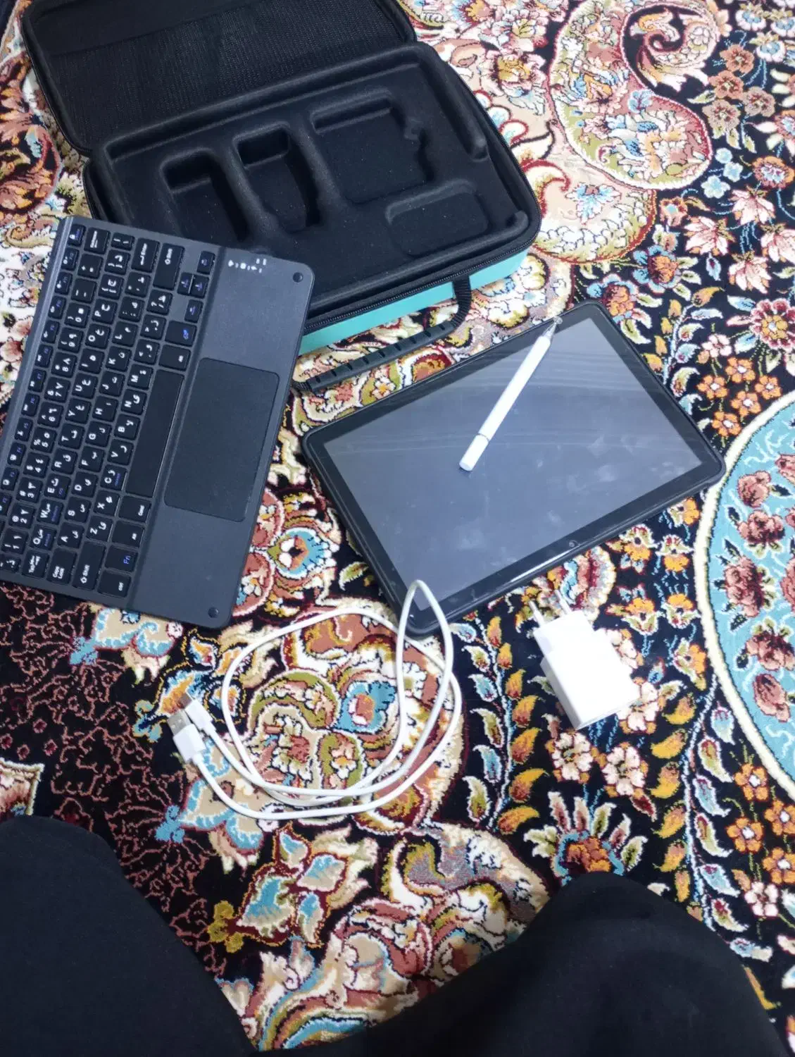 لپ تاپ|رایانه همراه|گچی, |دیوار