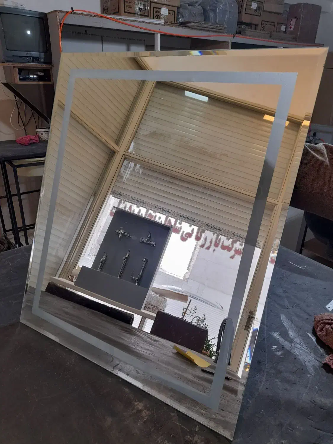 آینه دکوری لبه تراش شده|آینه|اردبیل, |دیوار