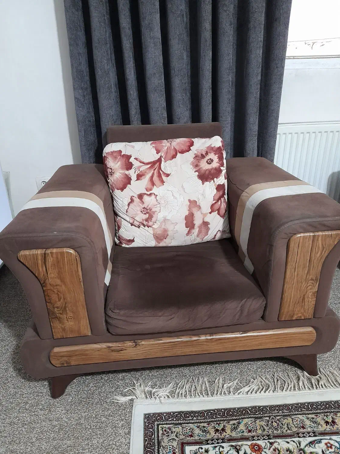 فروش فوری مبل شرکتی کارکرده|مبلمان خانگی و میز عسلی|دوگنبدان, |دیوار