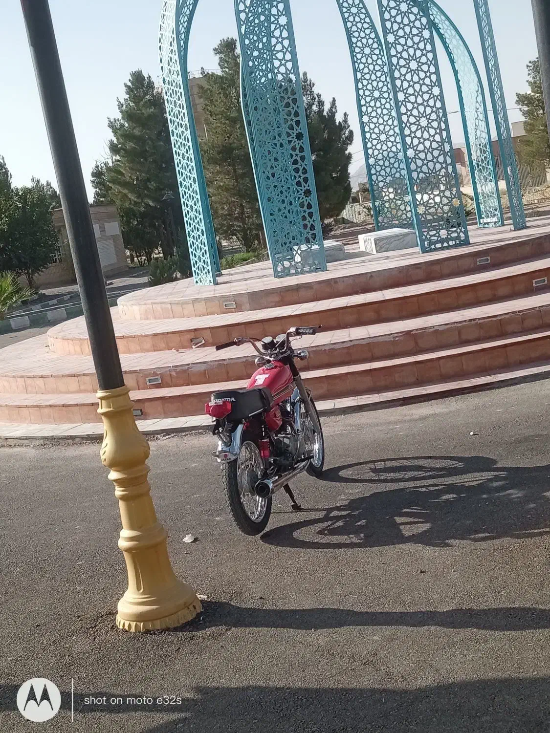 125|موتورسیکلت|شهرضا, |دیوار