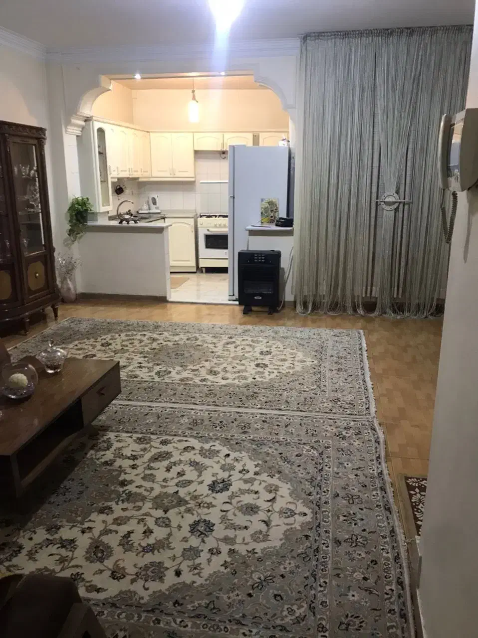 دوخوابه شاهد ۲۱۴شرقی