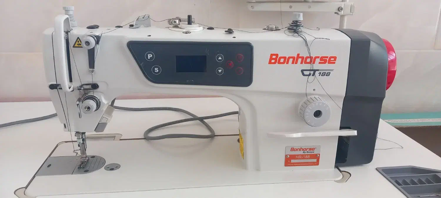 چرخ خیاطی راسته دوز قیچی دار وسردوز پنچ نخه|چرخ خیاطی و ریسندگی|سیجوال, |دیوار