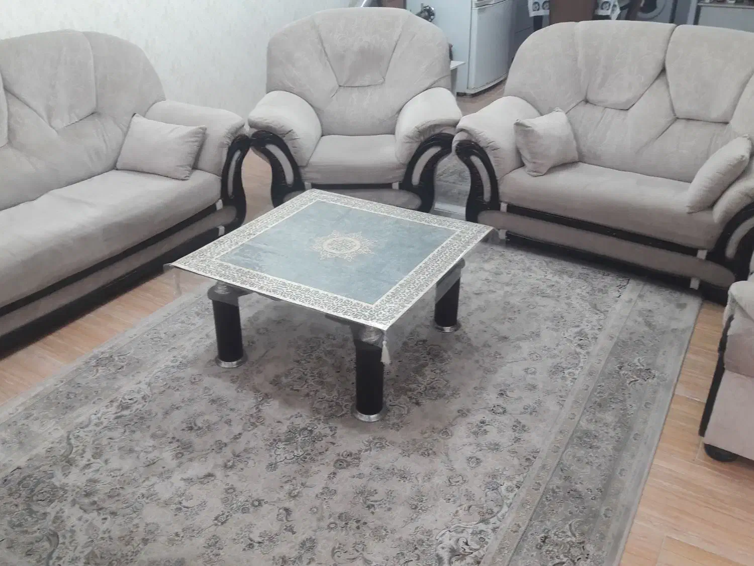 مبل ۷ نفره شیک در حد نو  حمیدیان خیابان دانشجو|مبلمان خانگی و میز عسلی|رشت, حمیدیان|دیوار
